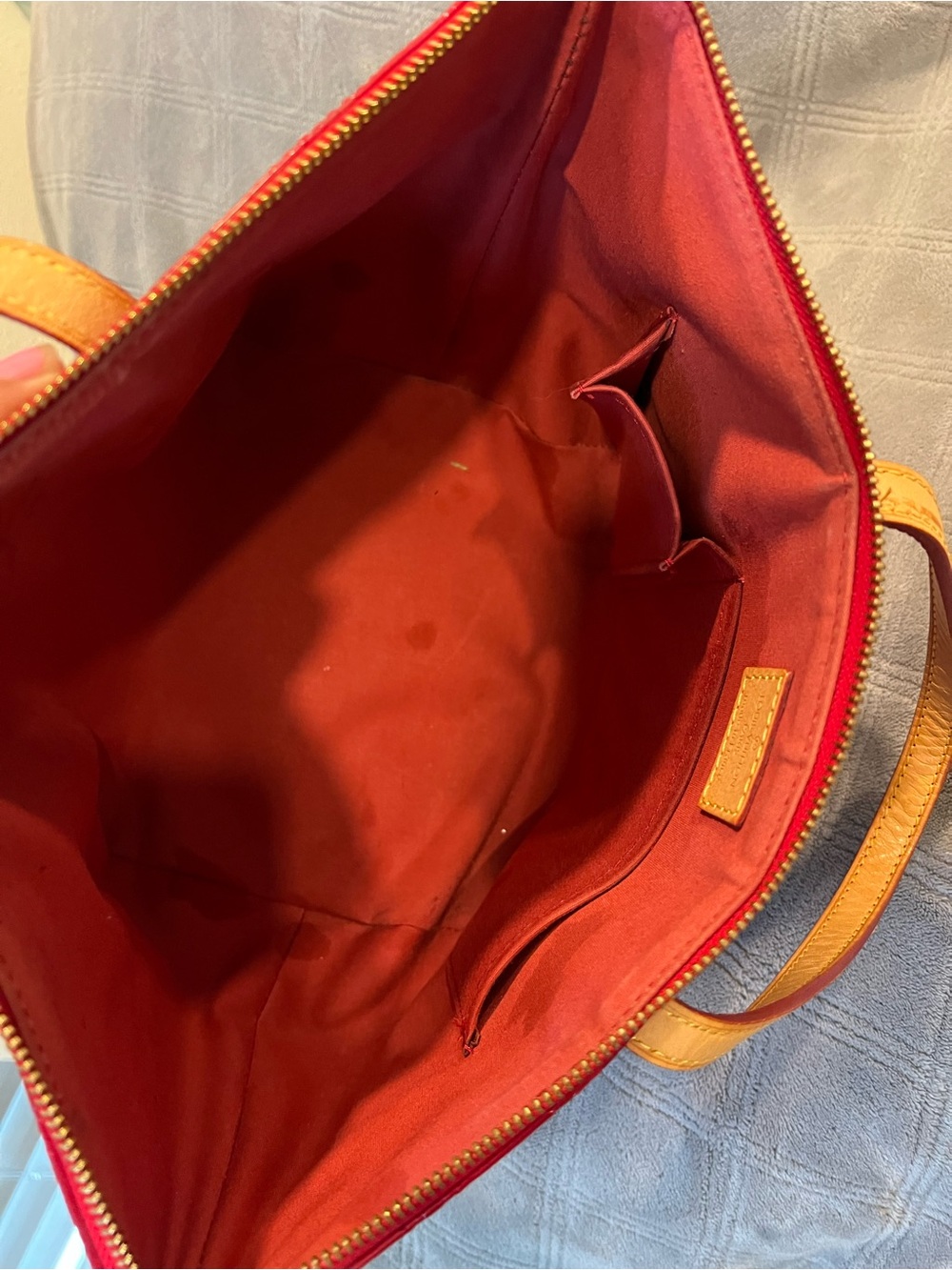 Louis Vuitton Red Vernis Patent Tote with Tan Handles - Picture 5 of 10